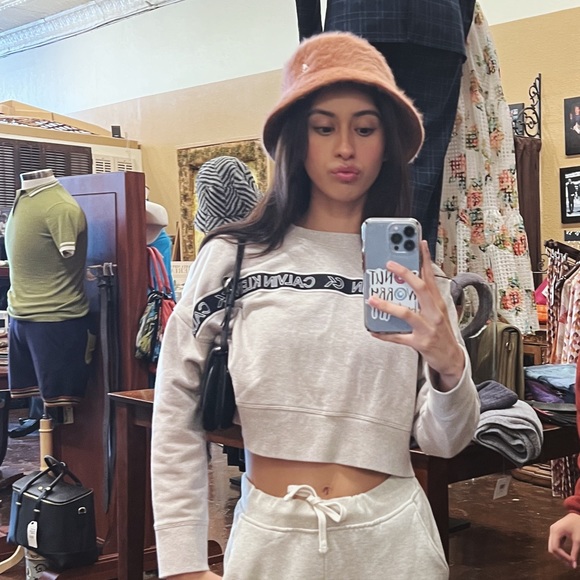 Meet your Posher, Maya - Picture 1 of 1